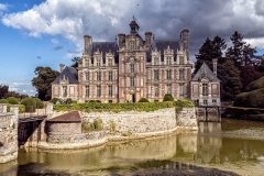 Beaumesnil-France-2025-04