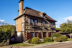 Le-Bec-Hellouin-France-2025-13