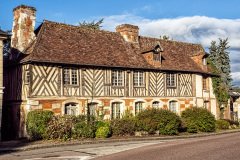 Le-Bec-Hellouin-France-2025-16