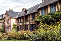 Le-Bec-Hellouin-France-2025-49